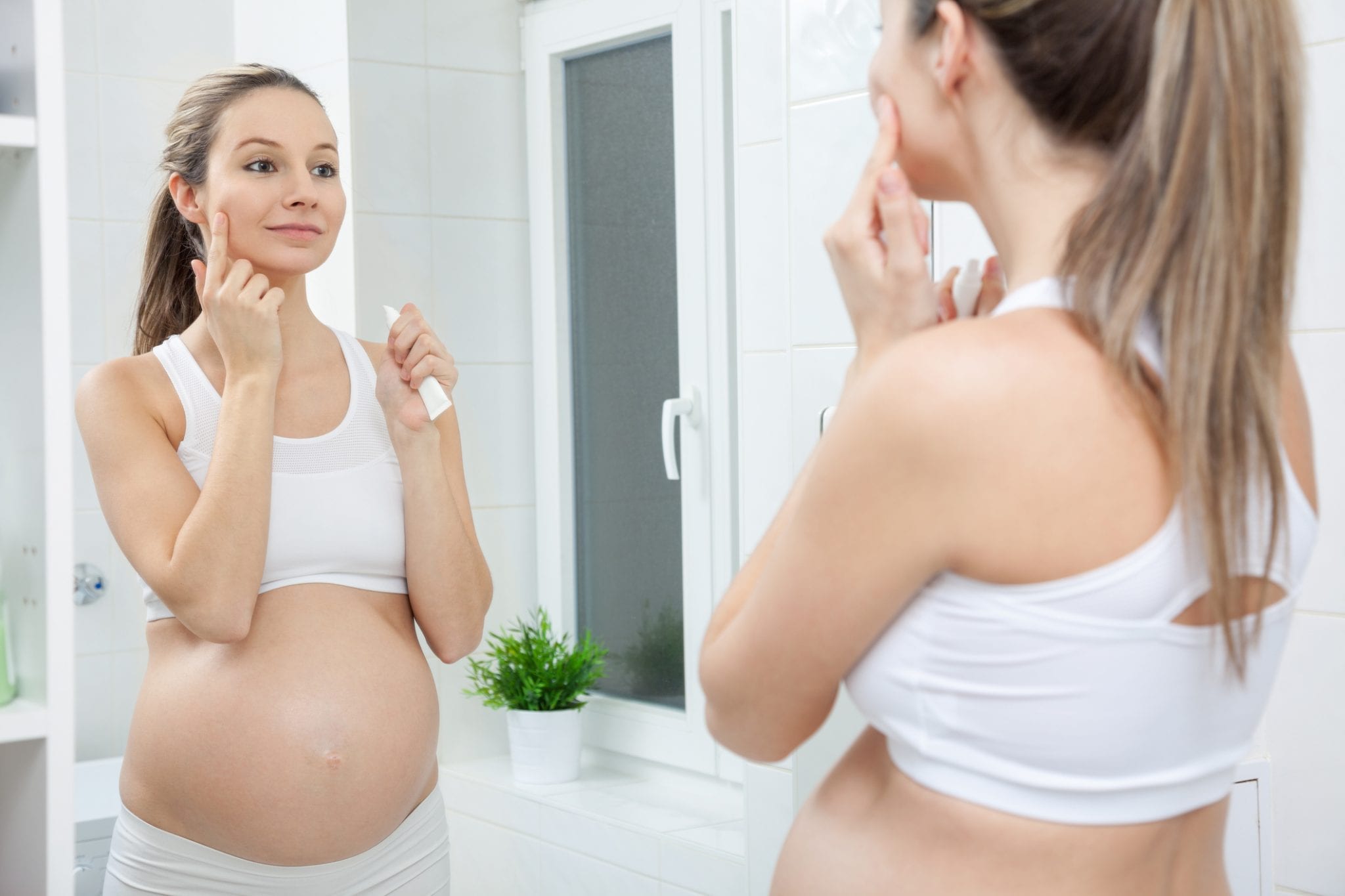 Tips and Tricks for Battling Pregnancy Acne
