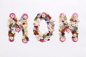 The word mom written with flowers.