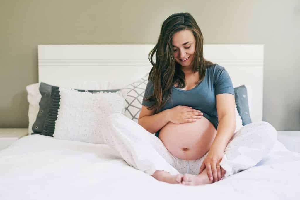 7 Tips to Prevent Pregnancy Stretch Marks