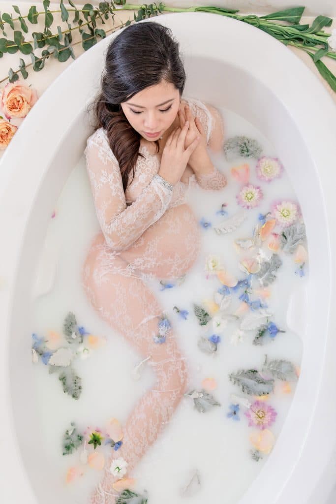 How to DIY a Maternity Milk Bath Photoshoot