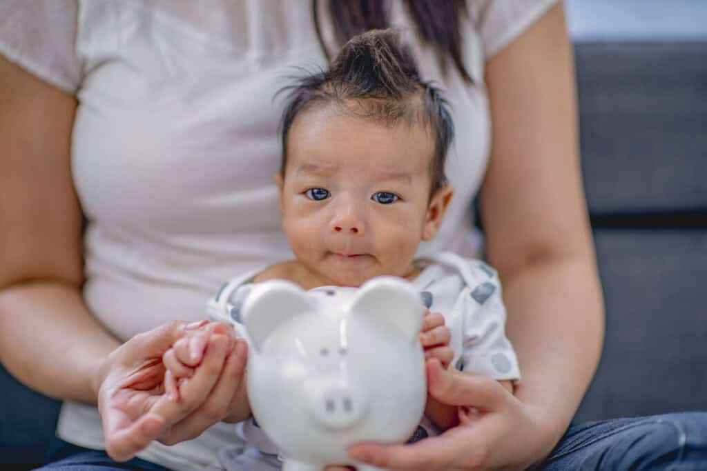 Money Saving Tips for Pregnant and New Moms - Baby Chick