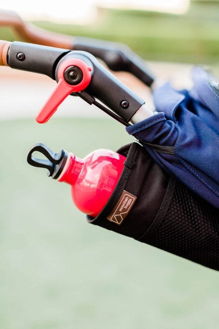 A Stroller for the Stylish Urban Mom - Cup Holder | Baby Chick