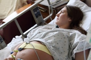 When to Go to the Hospital in Labor as a First Time Mom