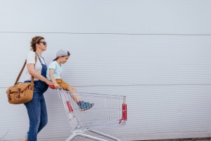 How To Save Money and Time Grocery Shopping for Your Family