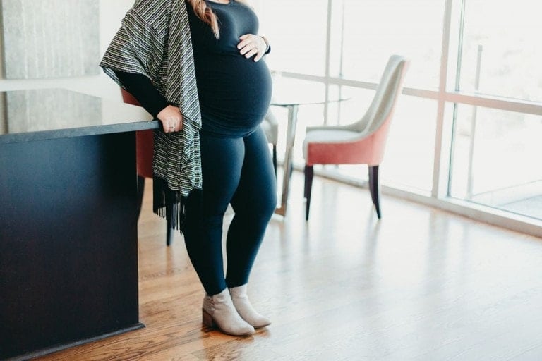 What to Look for in Maternity Leggings & 5 Looks to Style Them