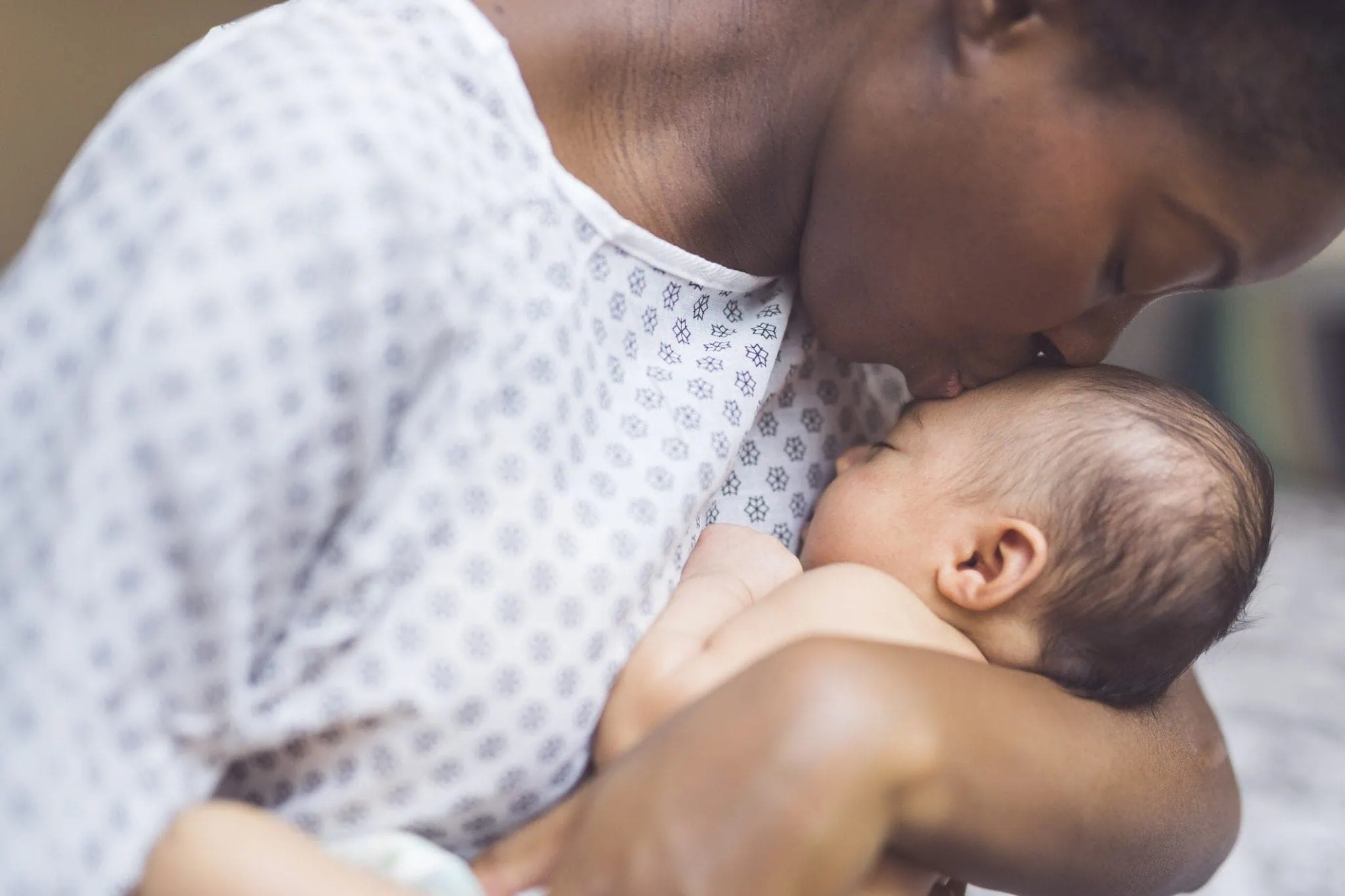 Where To Give Birth: What Are All of Your Birth Options? - Baby Chick