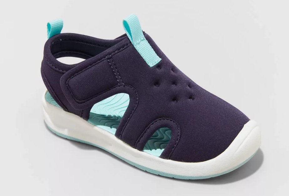 Water shoes for kids in blue 