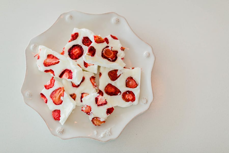 Strawberry yogurt bark recipe