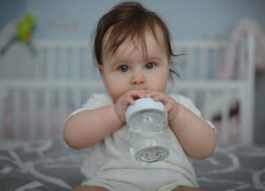 When Can You Give Your Baby Water? when can you start giving babies water, when can you start giving a baby water
