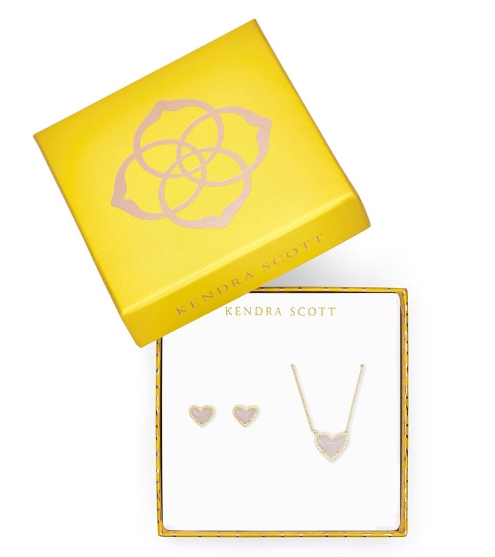 Kendra Scott Ari Heart Necklace & Earrings Gift Set In Amethyst