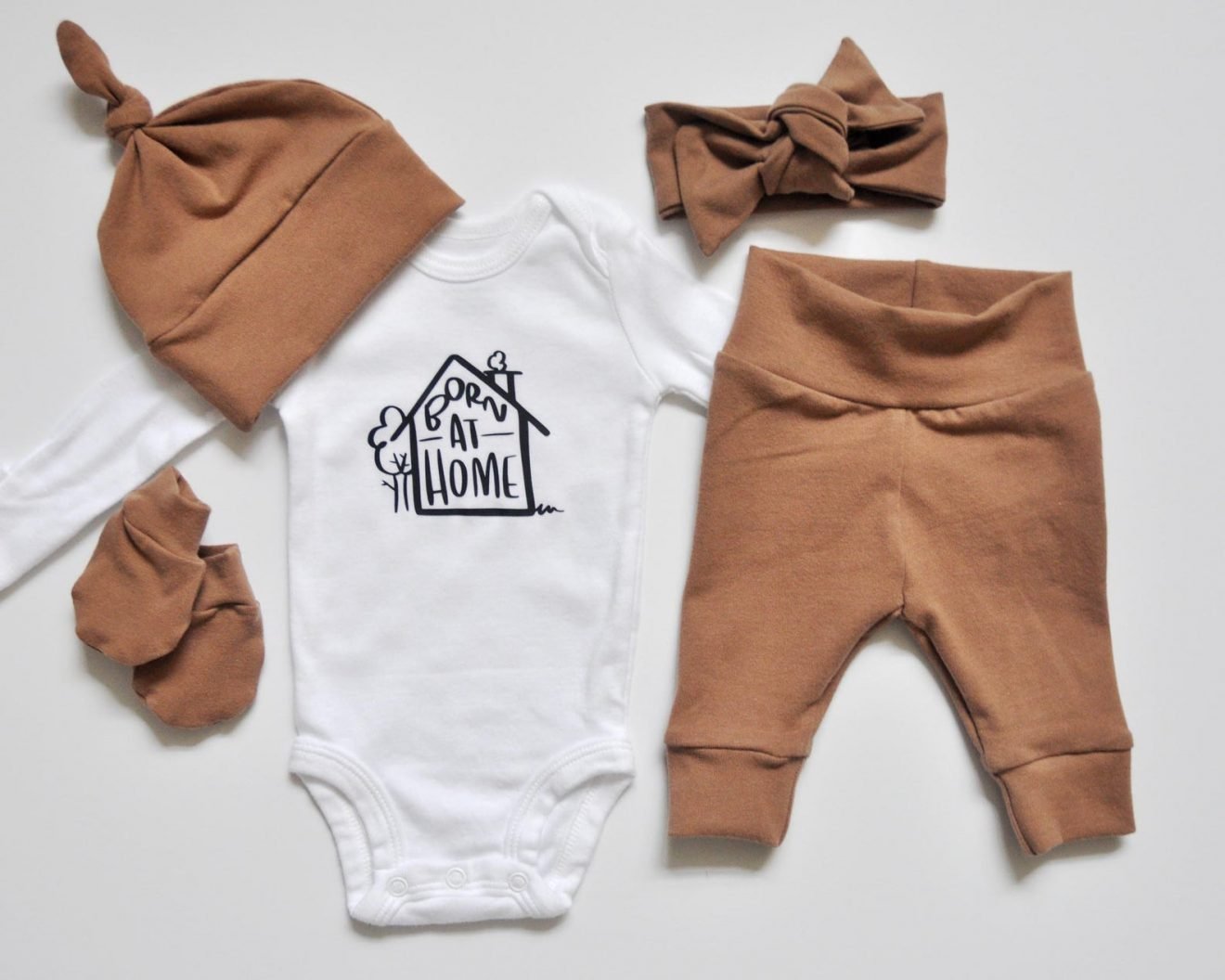 The Young Nest Shop on Etsy | Neutral Baby Clothes, Born at Home Onesie, Newborn Coming Home Outfit, Gender Neutral Infant Outfit, Baby Shower Gift