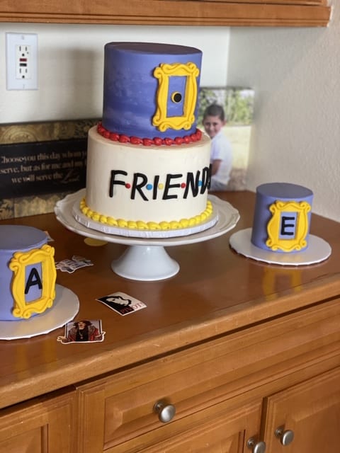 Friends birthday cake