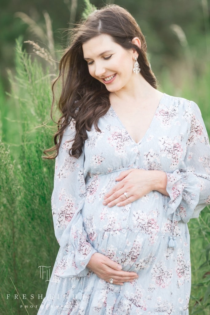 12 Maternity Photoshoot Tips From a Professional Photographer