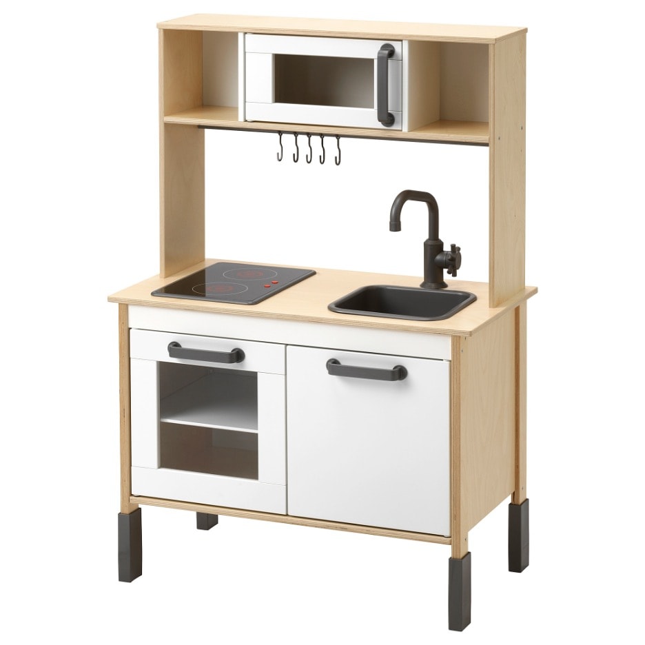 6 of the Best Play Kitchens for Toddlers