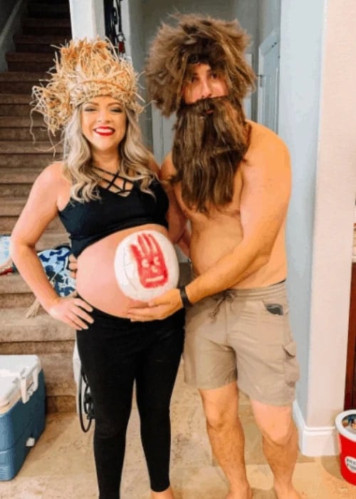 Wilson from "Cast Away" pregnancy costume