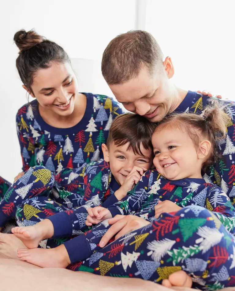50 Matching Family Holiday Pajamas