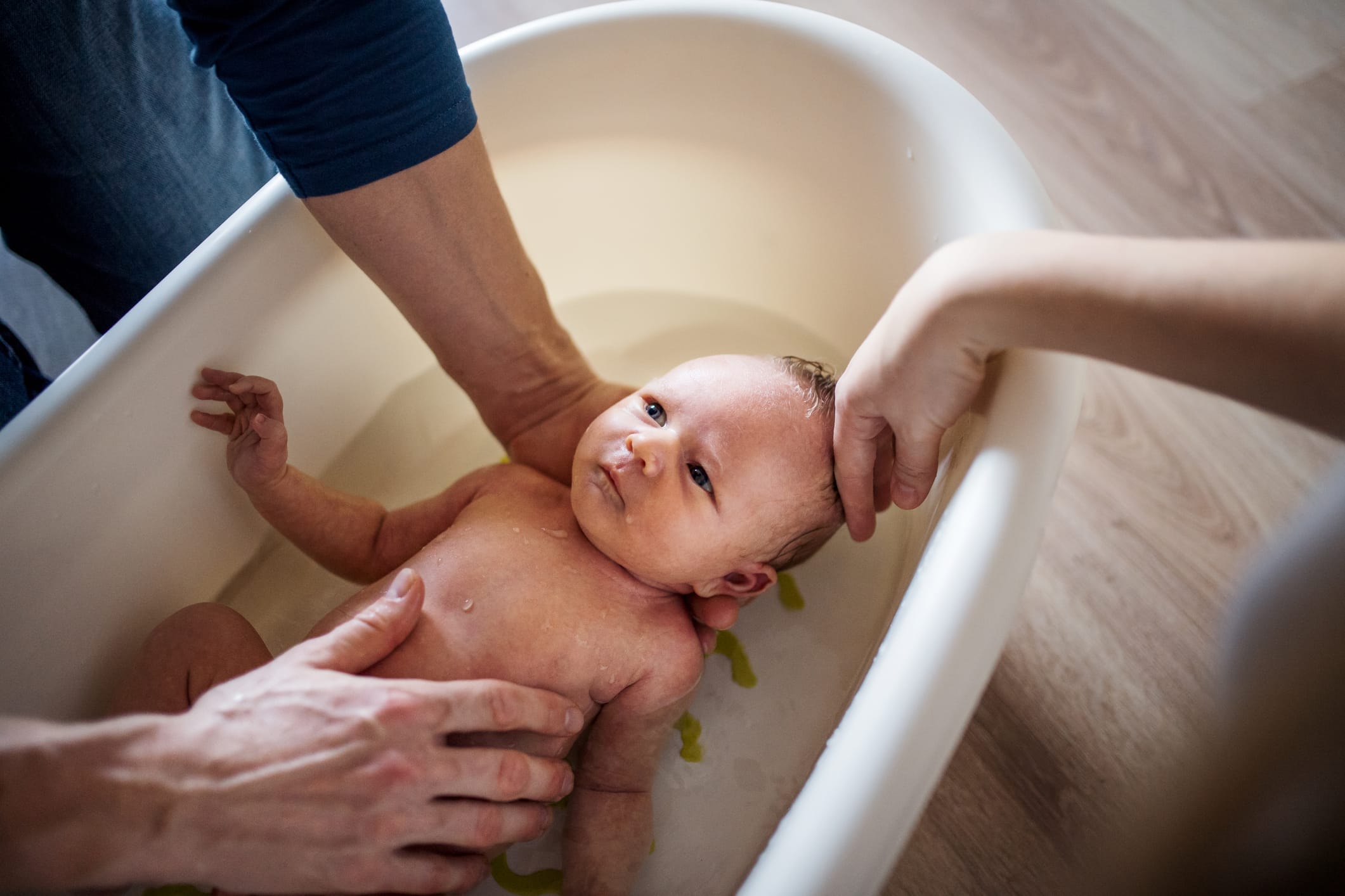 8 Lời khuyên An toàn khi Tắm khi Tắm cho Bé