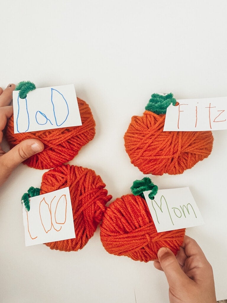 Chunky Pumpkin Place Card Craft