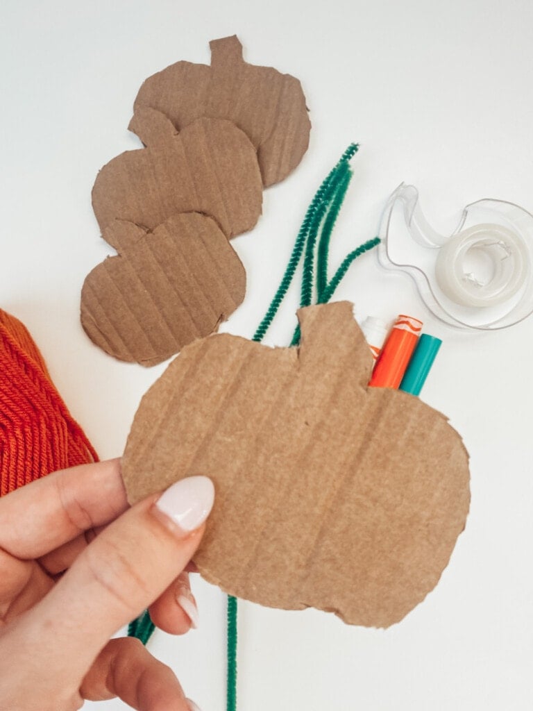 Chunky Pumpkin Place Card Craft
