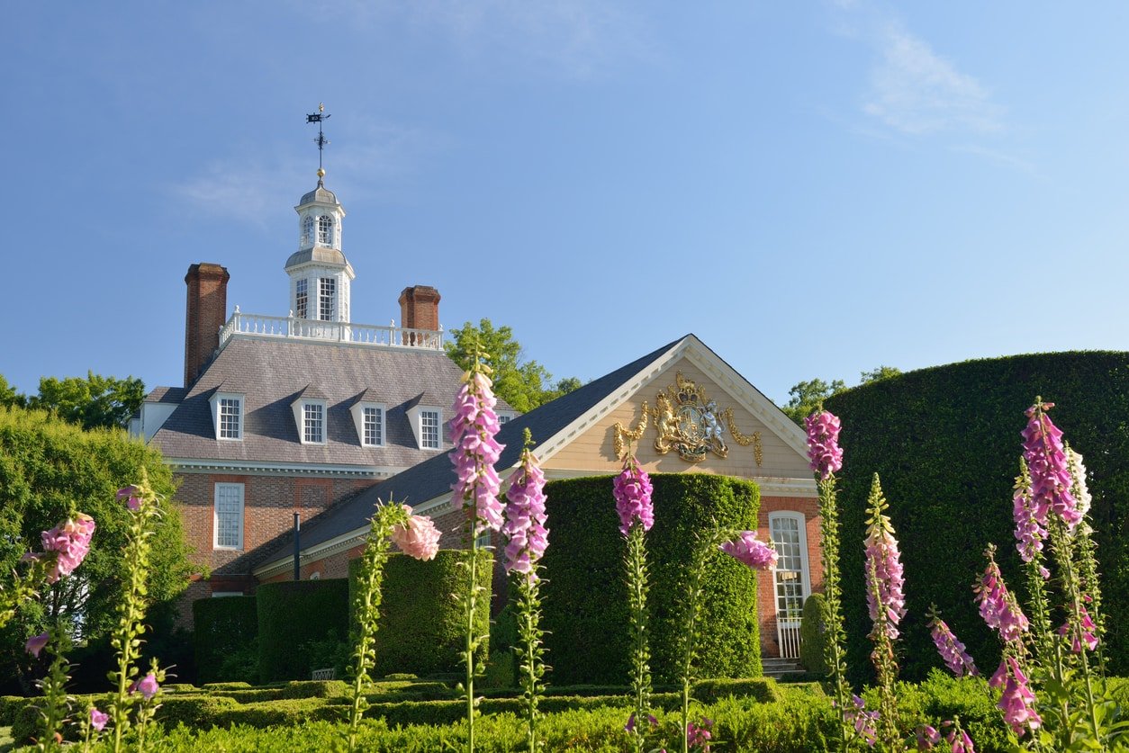 Flowers at Governor's Palace in Williamsburg, Virginia, USA