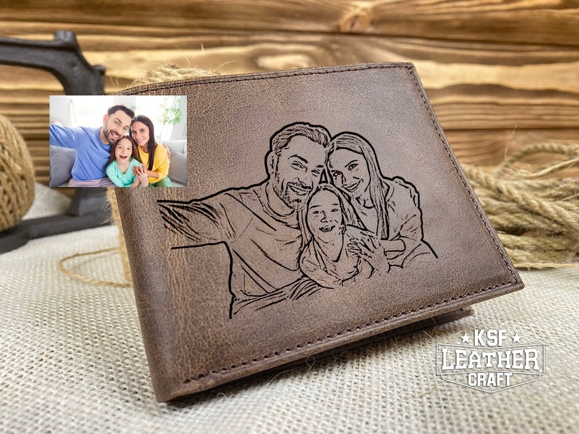 Engraved photo wallet