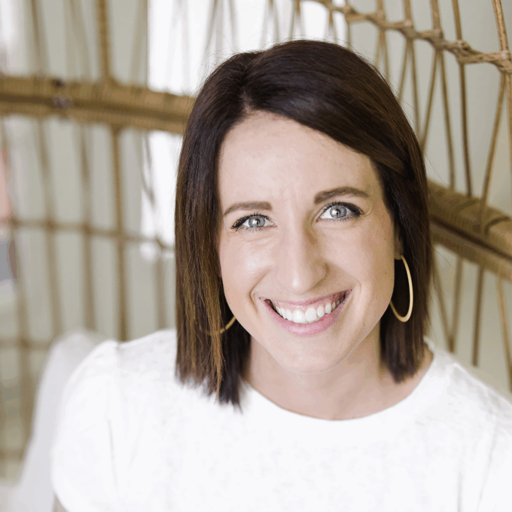 Danielle Bettmann headshot