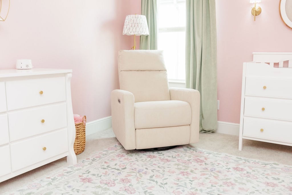 Nurture&amp; Glider Plus Review: What to Look for in a Nursery Chair