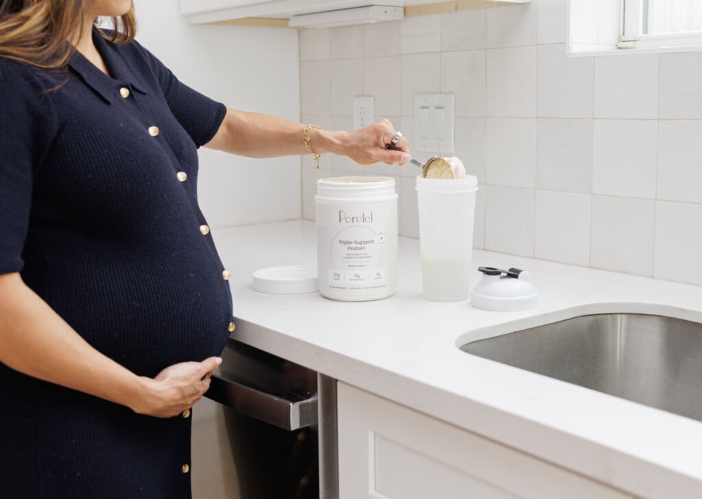 Perelel Review: A Trimester-Specific Approach to Prenatal Nutrition